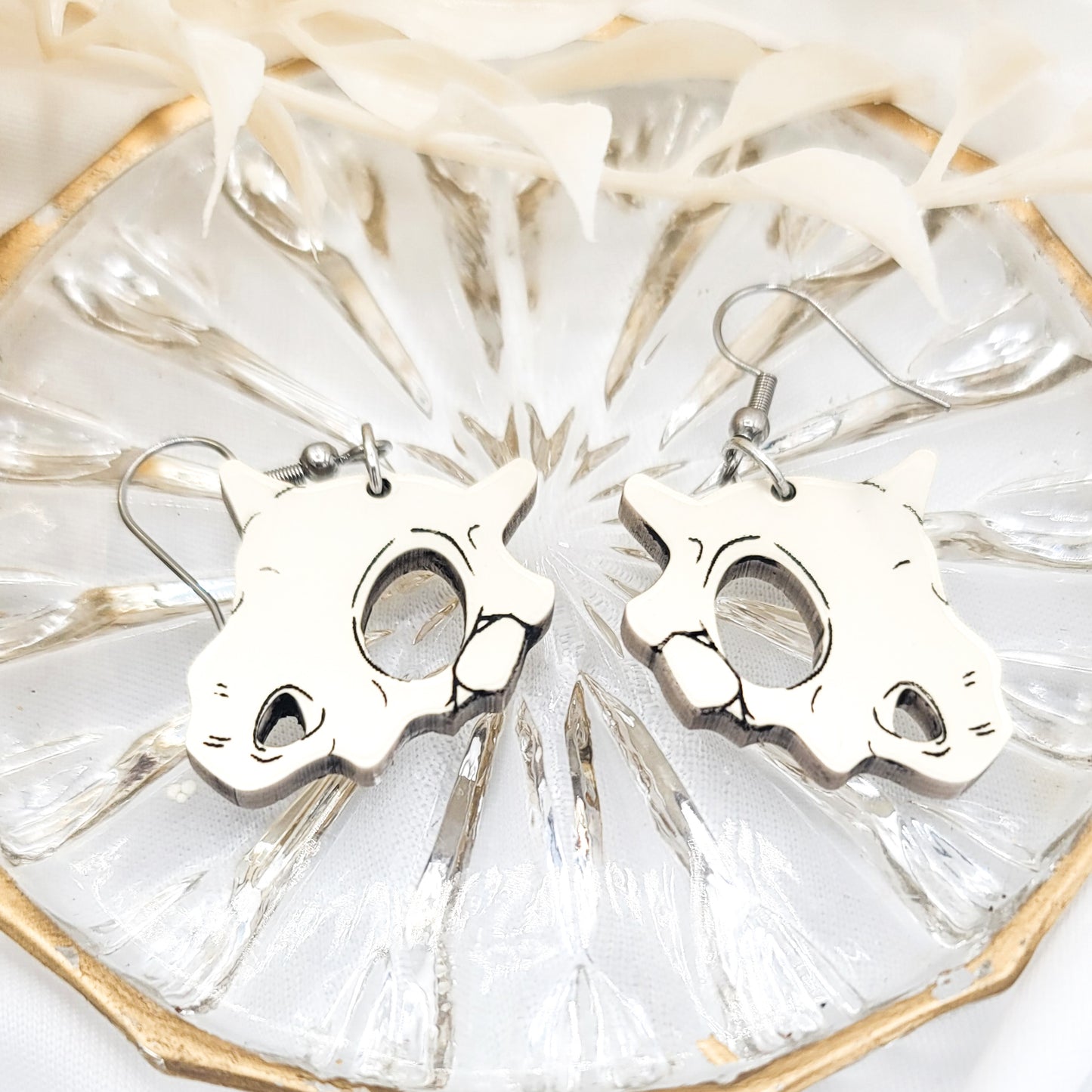 Cubone dangle earring